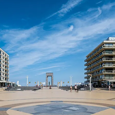 Alexandra 110 De Panne